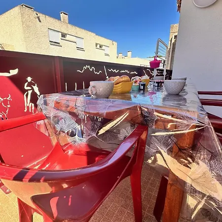 아파트 Coeur De Camargue Terrasse Et A Pied Au Centre *